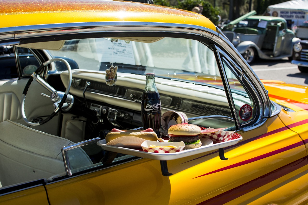 最新交規(guī)下闖紅燈處罰及扣分情況詳解，扣幾分？