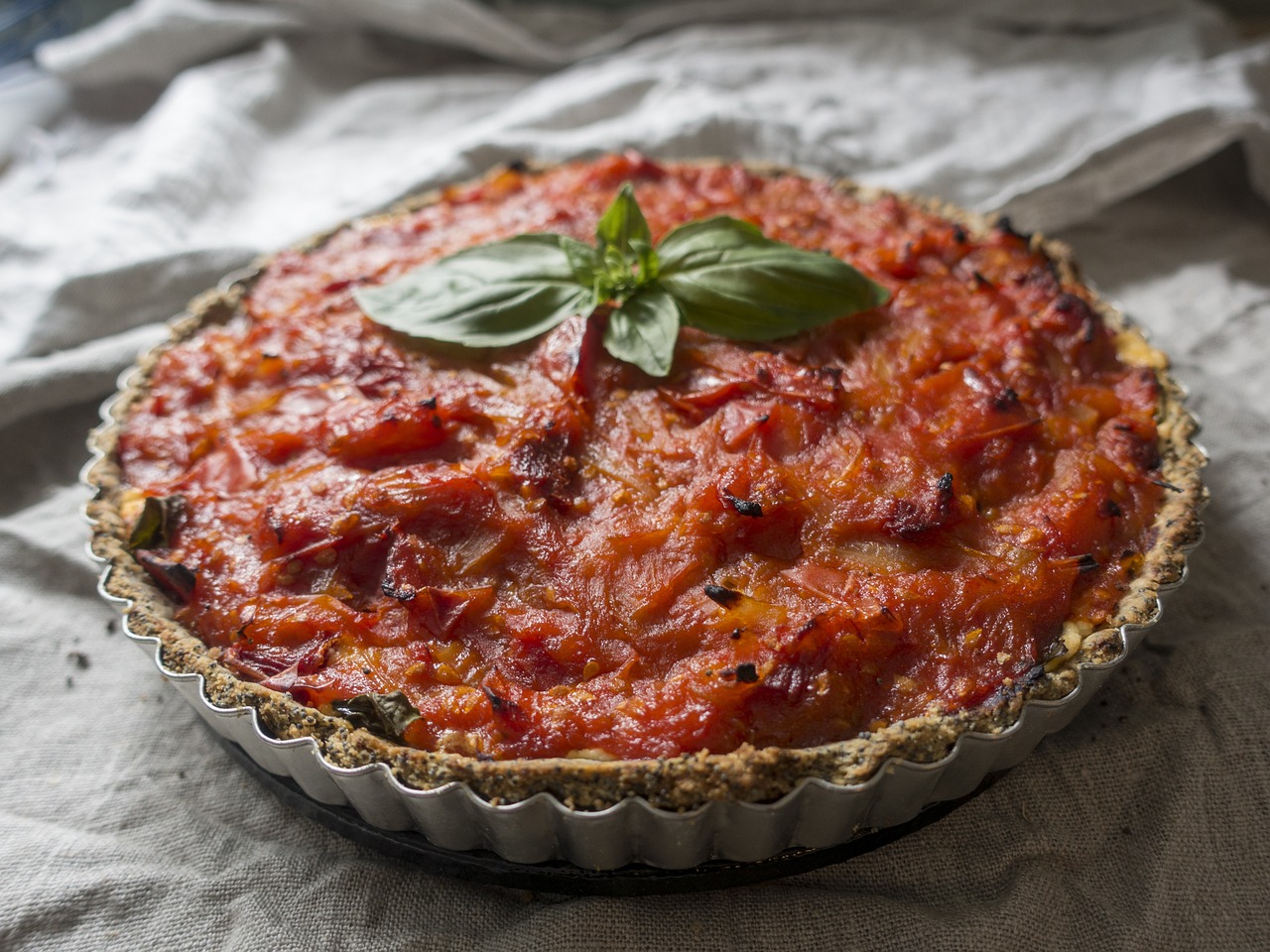 革新烹飪技術(shù)，引領(lǐng)美食潮流，最新烤腸機亮相！