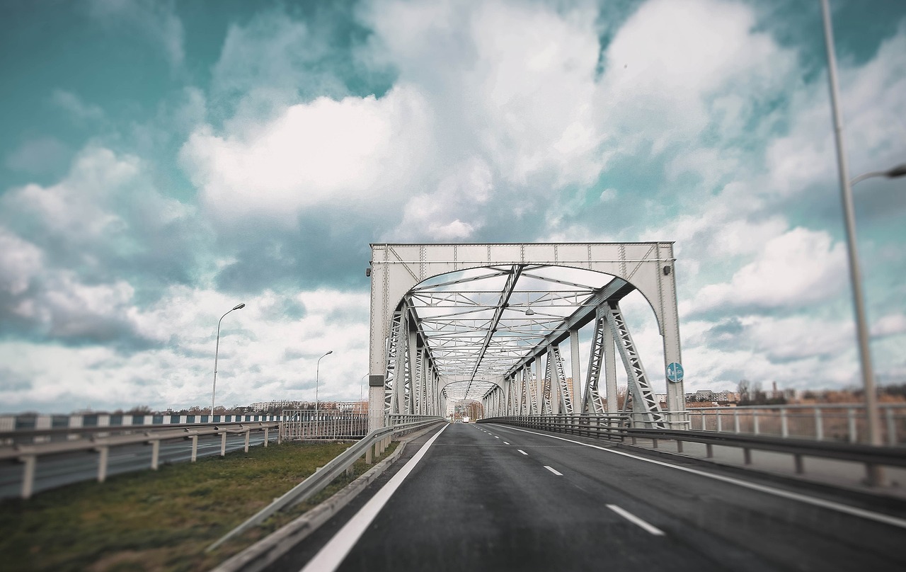 湖南平江高鐵最新規(guī)劃，打造區(qū)域交通樞紐的宏偉藍圖