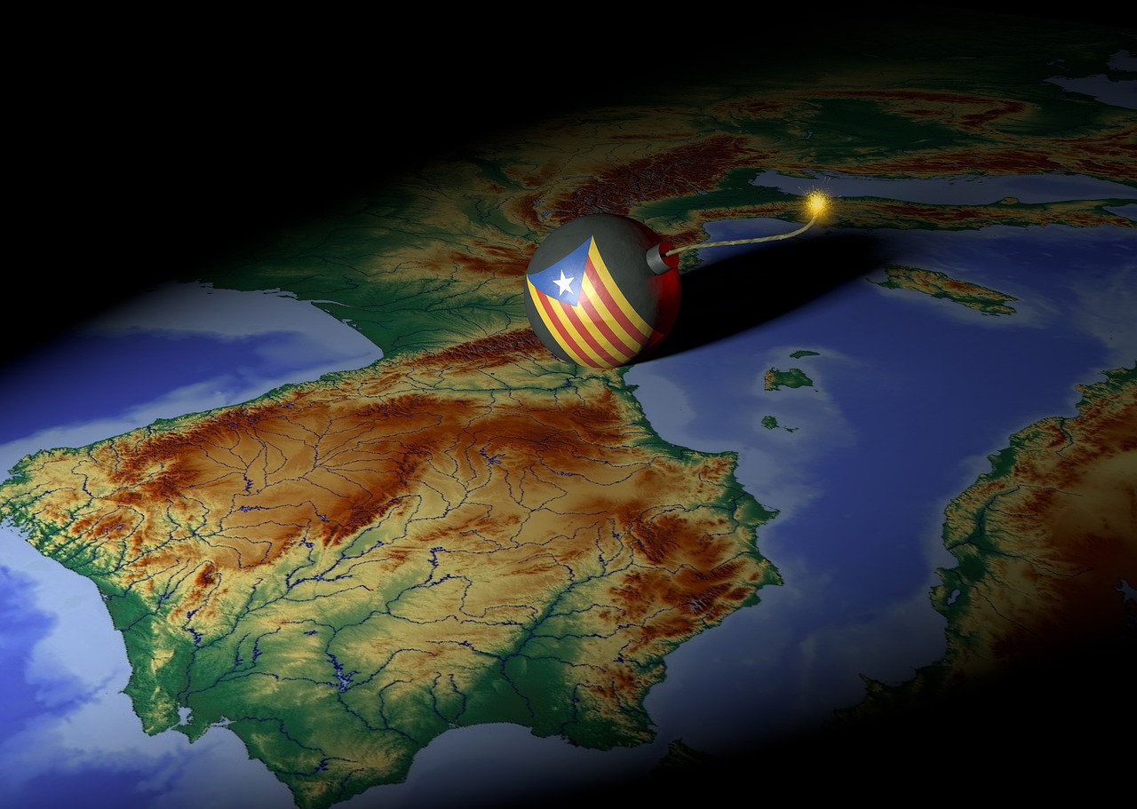 英雄聯(lián)盟最新小說，英雄崛起之時