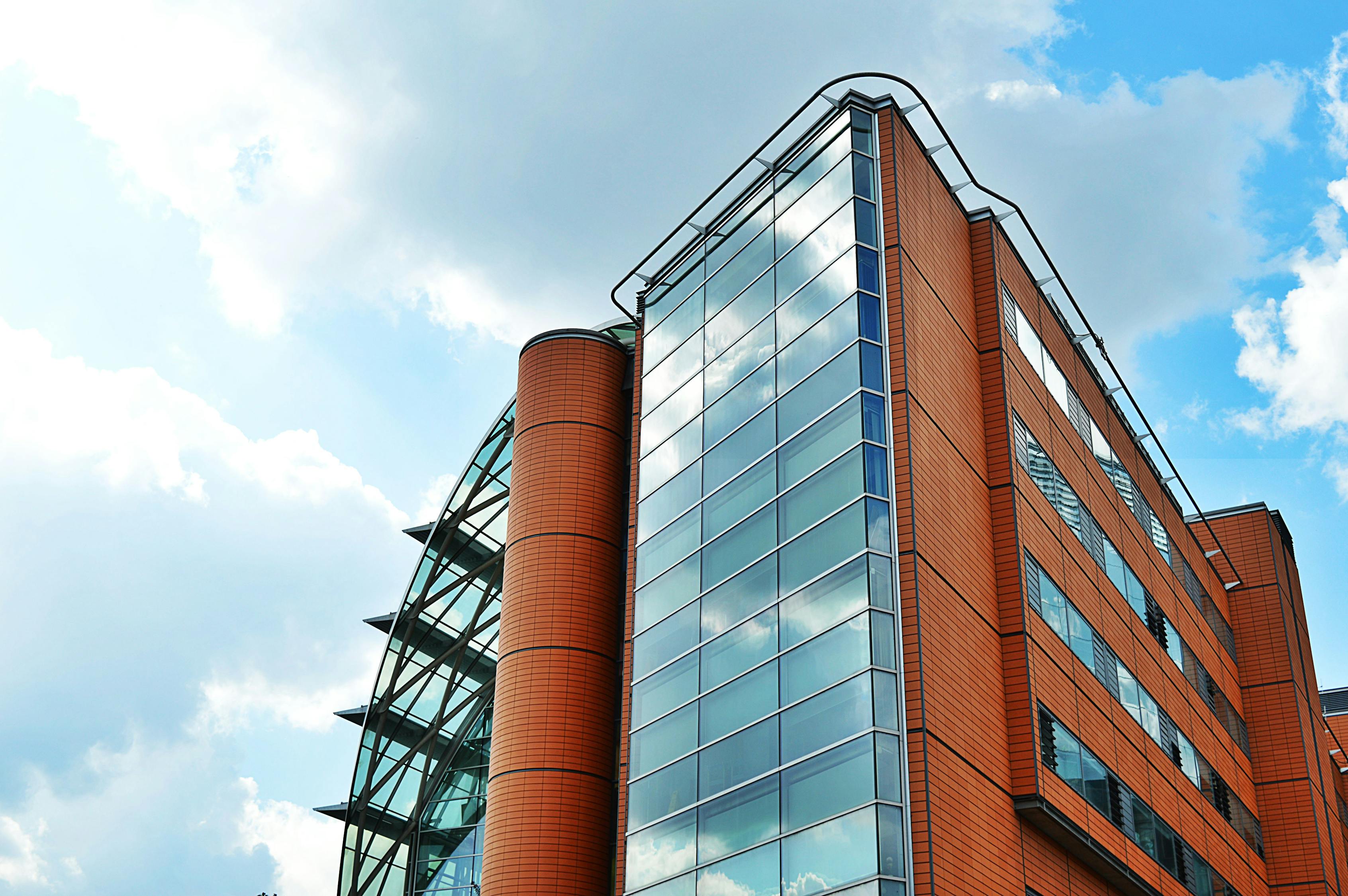 泰康引領(lǐng)健康產(chǎn)業(yè)，塑造美好未來最新介紹